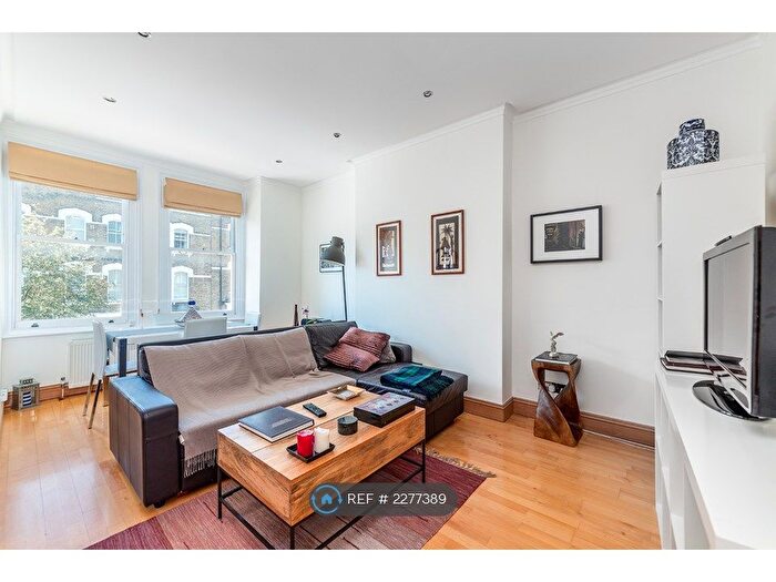 2 Bedroom Flat To Rent In Carlingford Road, London, NW3