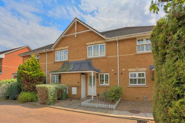 2 Bedroom Property To Rent In Maslen Road, St.Albans AL4