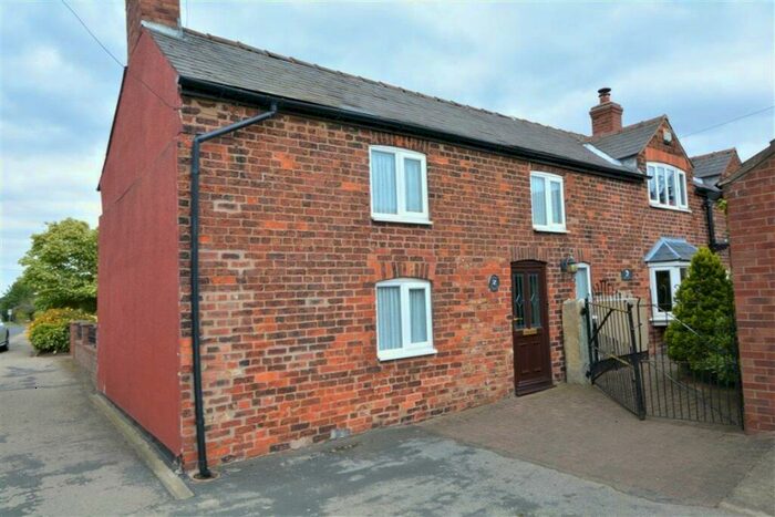 2 Bedroom Semi-Detached House To Rent In Forge Cottage, Eastfield Lane, Kellington, DN14