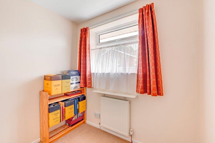 4 Bedroom Detached House For Sale In Great Barn Lane, Headless Cross, Redditch, B97