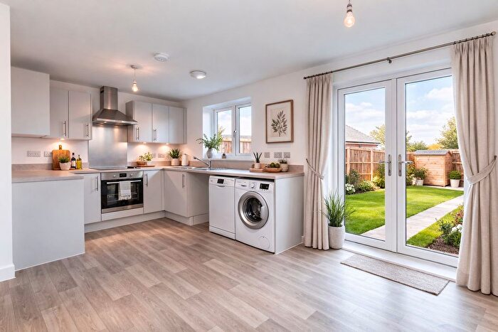 3 Bedroom Semi Detached House For Sale In Farleigh Road, Backwell, Bristol, BS48