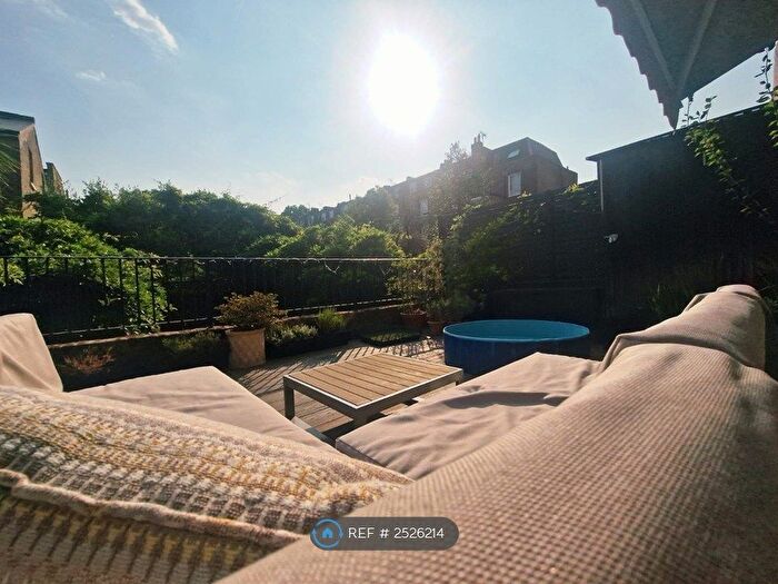 2 Bedroom Flat To Rent In Harwood Road, London, SW6