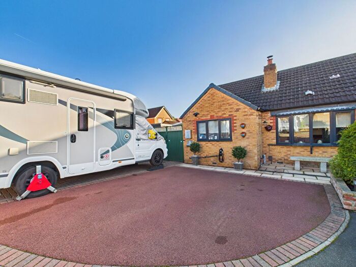 2 Bedroom Semi Detached Bungalow For Sale In Devonshire Close, Huthwaite, Nottinghamshire, NG17