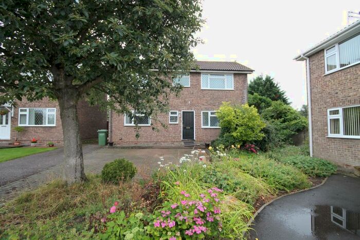 4 Bedroom Detached House To Rent In Meadow CloseDownendBristol, BS16