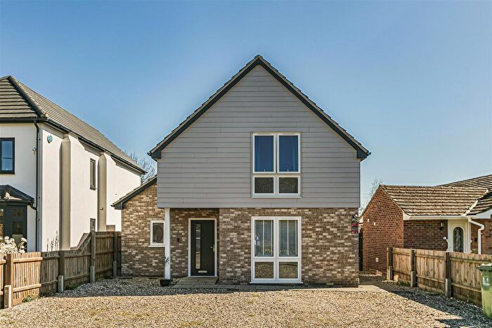 3 Bedroom Detached House For Sale In Cow Lane, Rampton, Cambridge, CB24