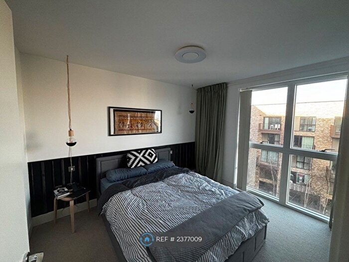 2 Bedroom Flat To Rent In Bodiam Court, London, NW10