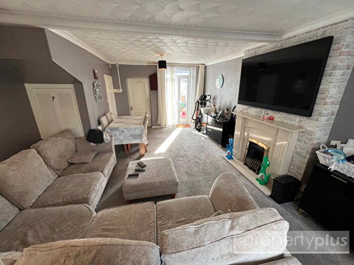 3 Bedroom End Of Terrace House For Sale In Upper Alma Place, Ton Pentre, Rhondda Cynon Taff, CF41