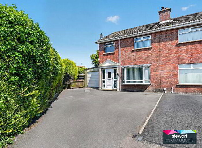 3 Bedroom Semi-Detached House For Sale In Edenview Gardens, Maghaberry, BT67