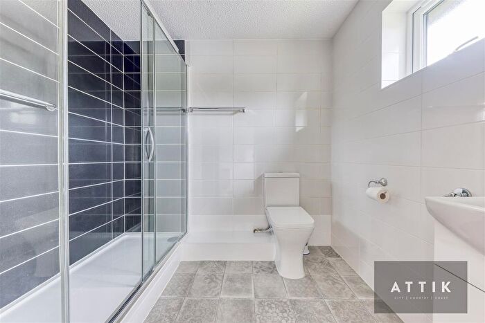 2 Bedroom Detached Bungalow For Sale In The Limes, London Road, Halesworth, IP19