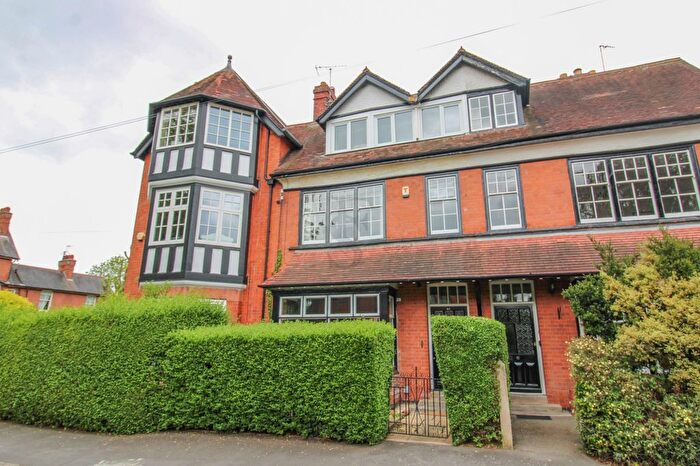 5 Bedroom Terraced House For Sale In Knighton Drive, Knighton, LE2