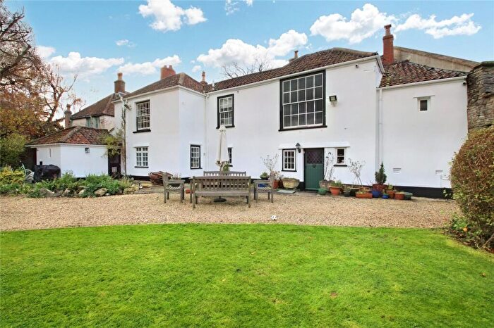 4 Bedroom Detached House For Sale In Brislington Hill, Bristol, BS4