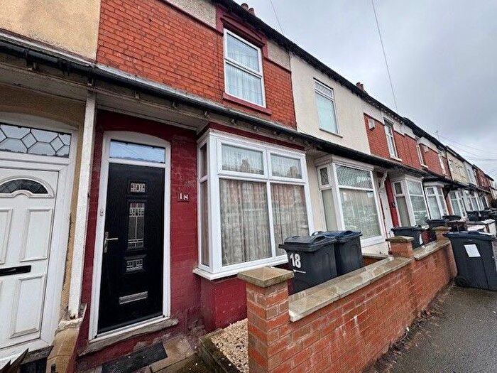 3 Bedroom Terraced House To Rent In Lily Road, Birmingham, B26