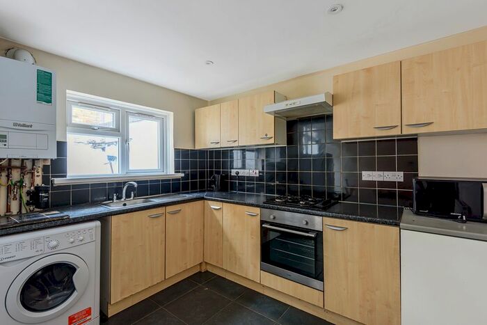 3 Bedroom Terraced House To Rent In Claylands Road, Oval, SW8