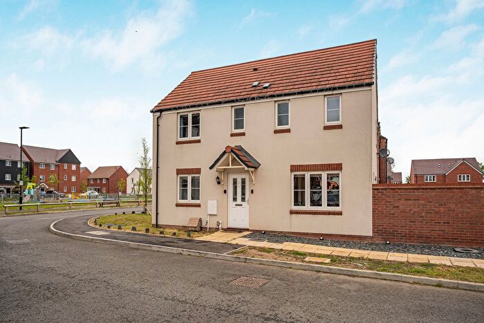 3 Bedroom End Of Terrace House For Sale In The Hawthorns, Sutton Courtenay, OX14