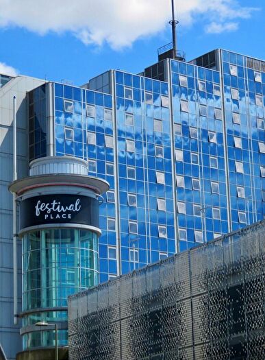 1 Bedroom Flat To Rent In Churchill Way, Basingstoke, Hampshire, RG21