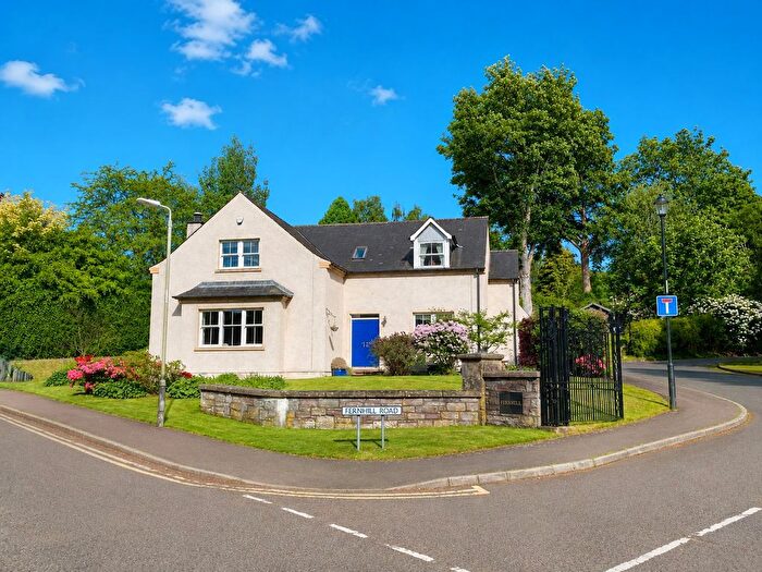 4 Bedroom Detached House For Sale In Fernhill Road, Perth, PH2
