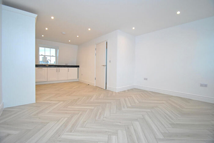 2 Bedroom Apartment To Rent In Church Street, Biggleswade, SG18