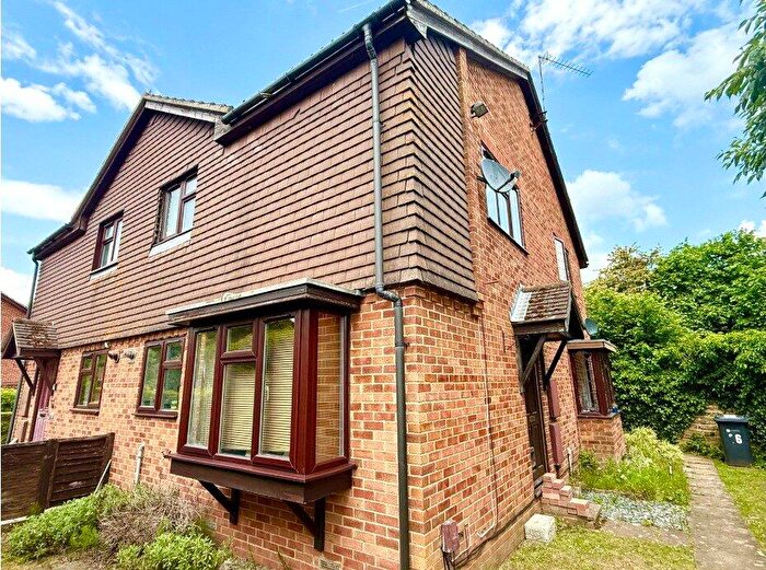 1 Bedroom Terraced House To Rent In Britten Close, Ash, GU12