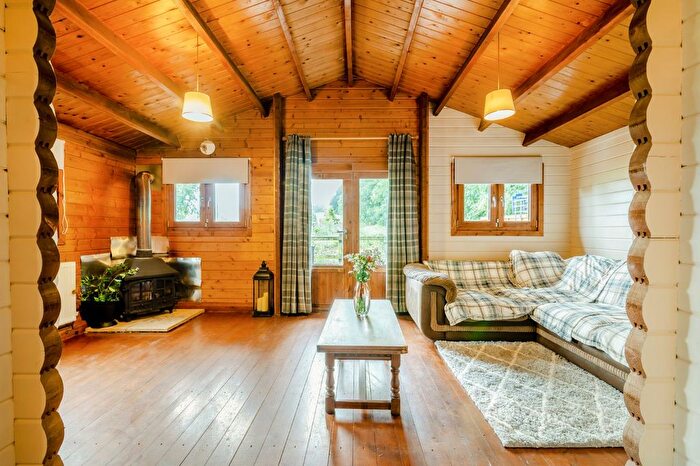 2 Bedroom Equestrian Property For Sale In Bradley Road, Warminster, Wiltshire, BA12