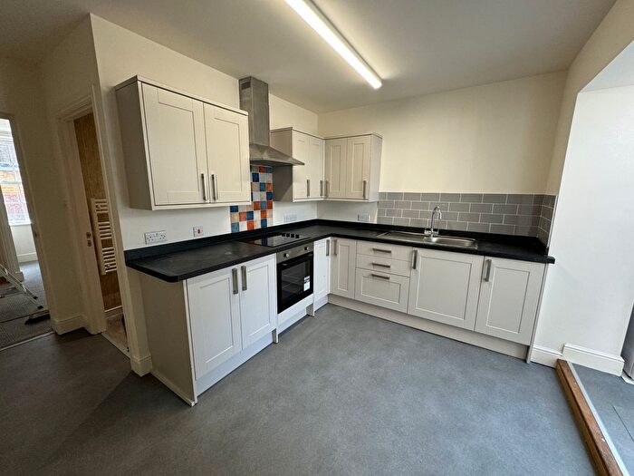 1 Bedroom Flat To Rent In Victoria Street, Taunton, TA1