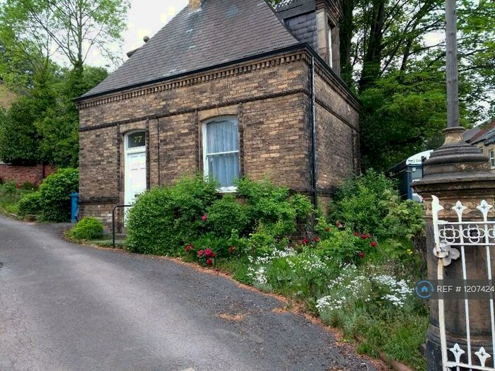 2 Bedroom Detached House To Rent In Crookes Road, Sheffield, S10