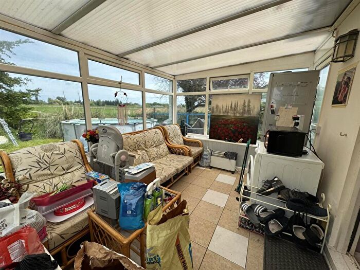 2 Bedroom Detached Bungalow For Sale In Drove Road, Whaplode Drove, Spalding, PE12