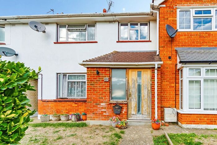 3 Bedroom Terraced House For Sale In Woodmount, Crockenhill, Swanley, Kent, BR8