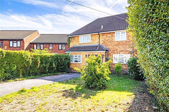 5 Bedroom Semi-detached House For Sale In The Crescent, Abbots Langley, Hertfordshire, WD5