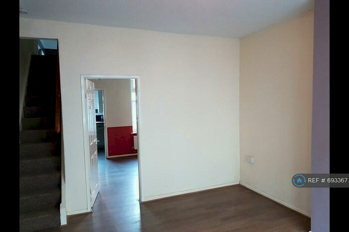 2 Bedroom End Of Terrace House To Rent In Herbert Street, Leyland, PR25