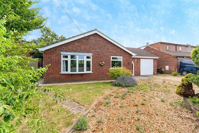 4 Bedroom Detached Bungalow For Sale In Church Drove, Outwell, Wisbech, PE14