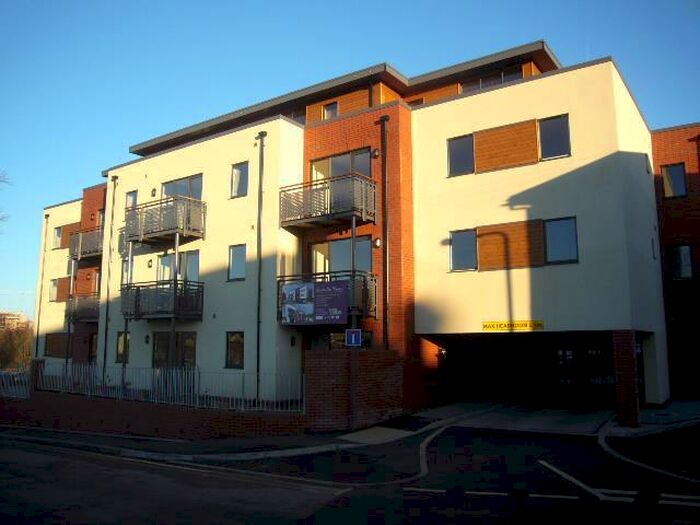 2 Bedroom Flat To Rent In Sachville Court, Sachville Avenue, Cardiff, CF14