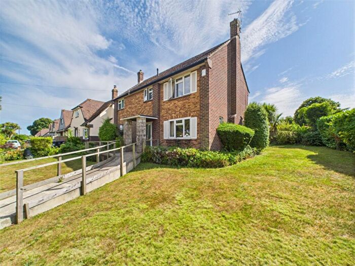 3 Bedroom Detached House For Sale In Harewood Avenue, Bournemouth, Dorset, BH7