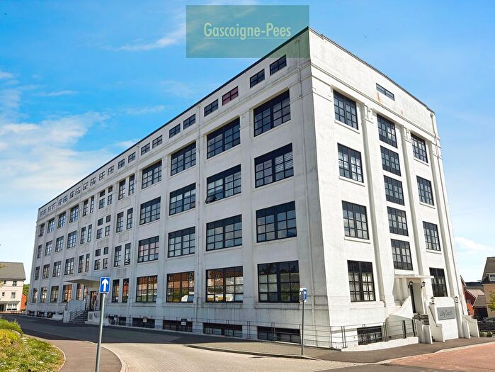 1 Bedroom Property To Rent In Fullbrook Drive, Basingstoke, RG21