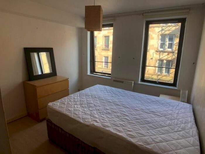 1 Bedroom Flat To Rent In Yeaman Place, Edinburgh, EH11