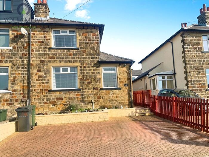 3 Bedroom Semi-Detached House For Sale In Arnside Avenue, Riddlesden, Keighley, West Yorkshire, BD20