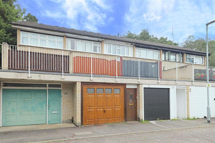 4 Bedroom Terraced House For Sale In Sanctuary Close, Harefield, Uxbridge, UB9