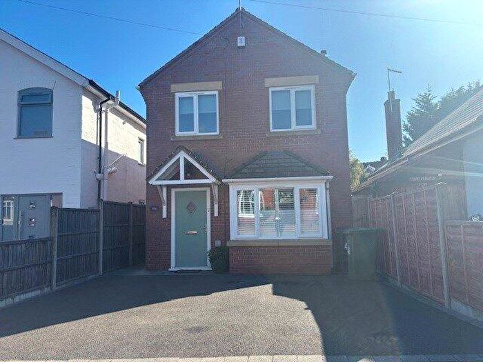 3 Bedroom Detached House For Sale In Connaught Avenue, Kidderminster, Worcestershire, DY11