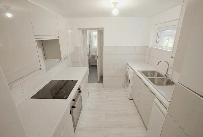 6 Bedroom Terraced House To Rent In Ladysmith Road, Brighton, BN2