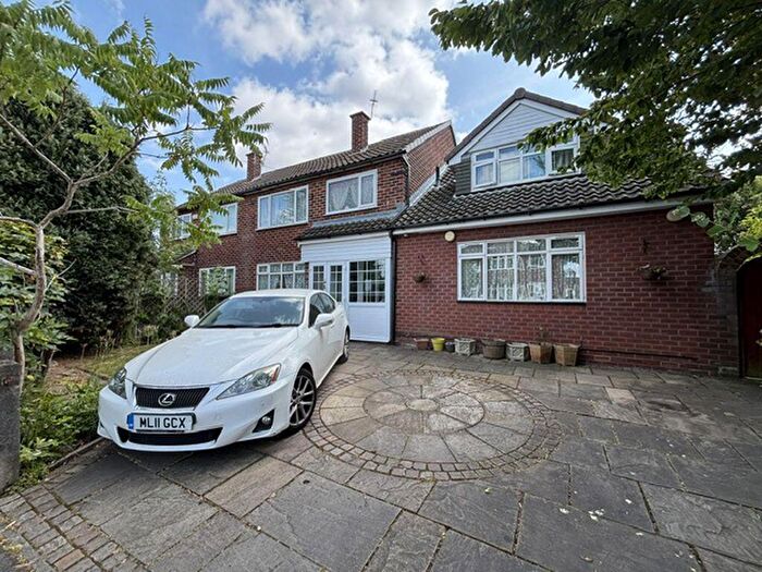 4 Bedroom Semi-Detached House For Sale In Gresty Avenue, Manchester, M22