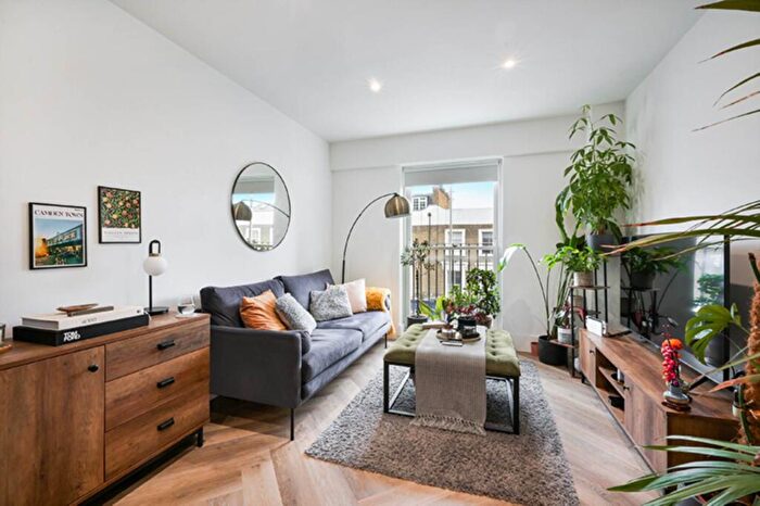 1 Bedroom Flat To Rent In York Way, Caledonian Road, N7