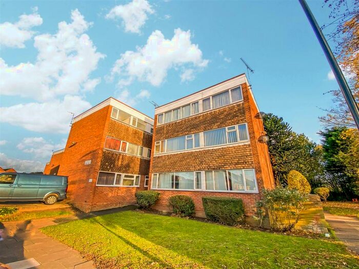 2 Bedroom Apartment To Rent In Colina Close, Willenhall, Coventry, CV3
