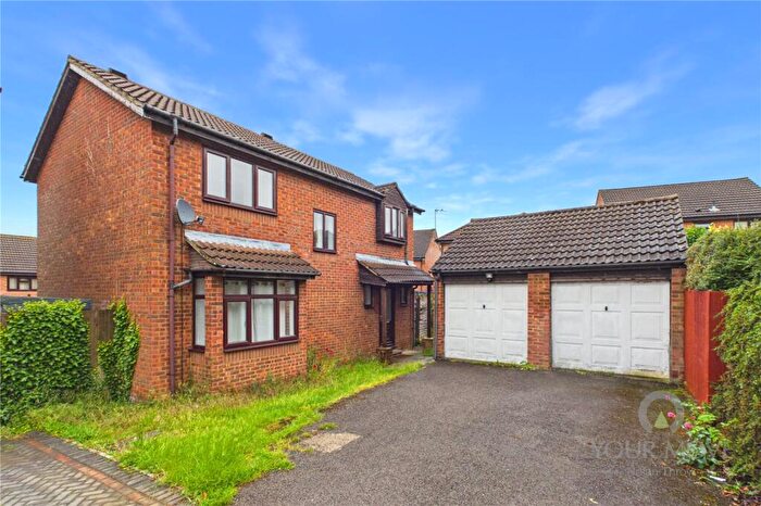 4 Bedroom Detached House To Rent In Brampton Close, Wellingborough, Northamptonshire, NN8