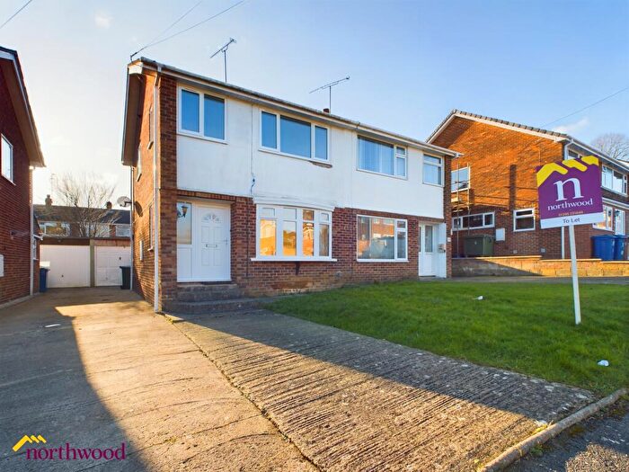 3 Bedroom Semi Detached House To Rent In Riley Drive, Banbury, OX16