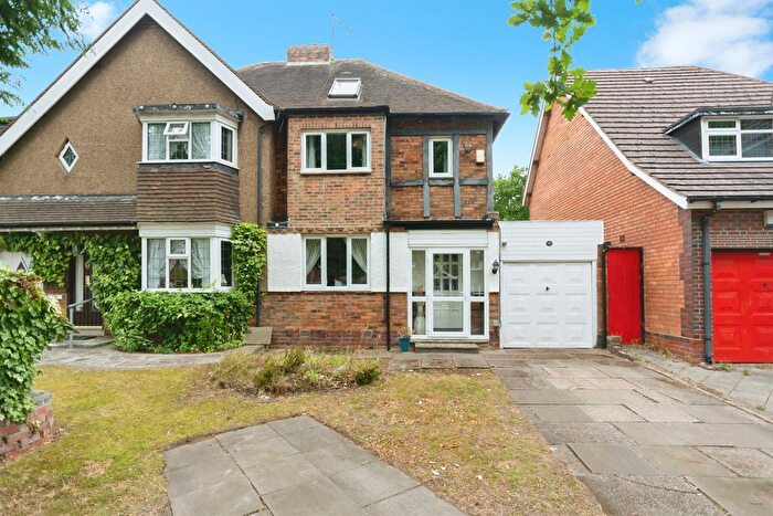 2 Bedroom Semi-Detached House For Sale In Bills Lane, Shirley, Solihull, B90