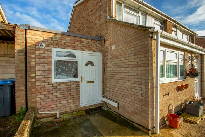 Studio To Rent In Burwell Drive, Witney, Oxfordshire, OX28