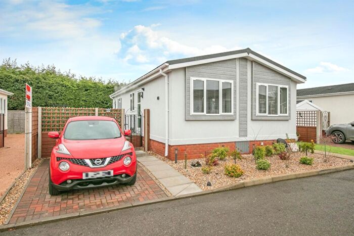 2 Bedroom Park Home For Sale In Wixfield Park, Great Bricett, Ipswich, IP7