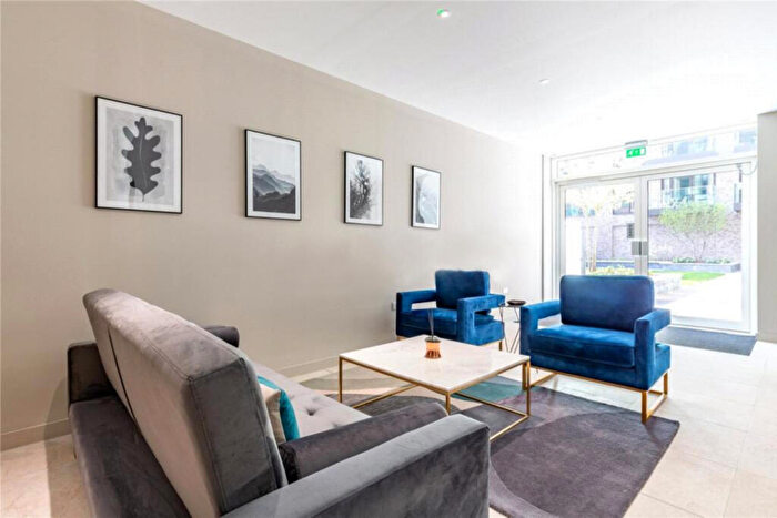 1 Bedroom Flat To Rent In Hartingtons Court, Coster Avenue, N4