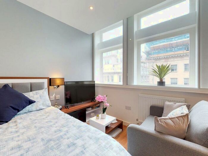 Studio To Rent In Water Street, Liverpool, Merseyside, L2