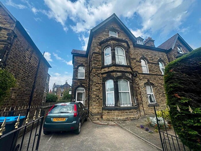 1 Bedroom Flat For Sale In East Parade, Harrogate, HG1