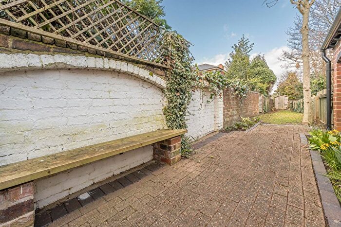2 Bedroom End Of Terrace House To Rent In Brook Street, Stourbridge, DY8
